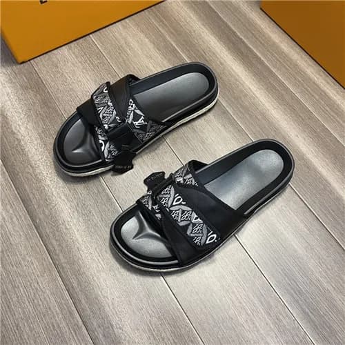 Louis Vuitton 2021 Men's Leather Slipper,LOUS2… - 1