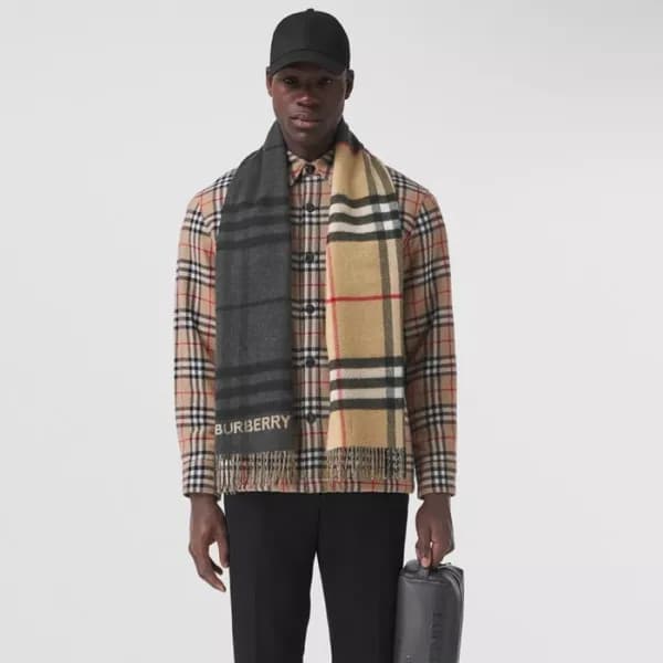 버버리 남/녀 투톤 머플러 - Burberry Unisex Two-tone Muffler … - 1
