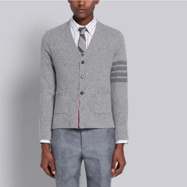 톰브라운 남성 브이넥 그레이 가디건 - Thom Browne Mens Gray Cardig… - 1