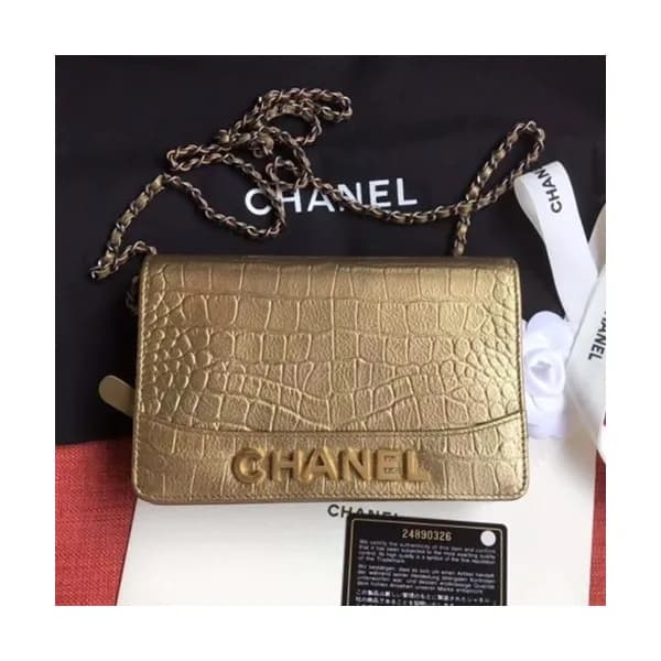 Chanel 2019 Gabrielle WOC Chain Cross Bag,19CM - 샤… - 1