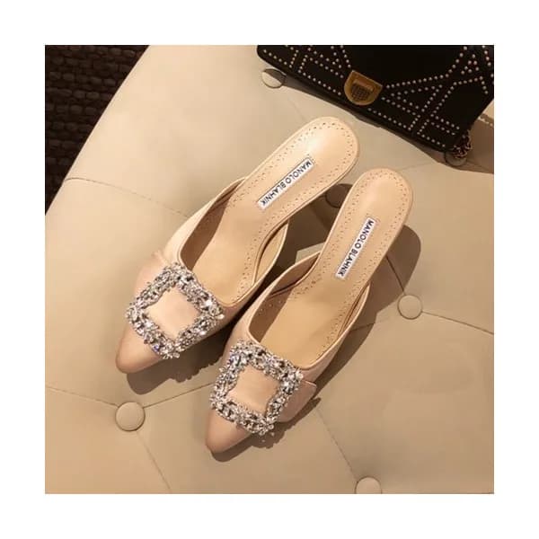 Monolo Blahnik 2019 Ladies Silk Middle Heel Slippe… - 1