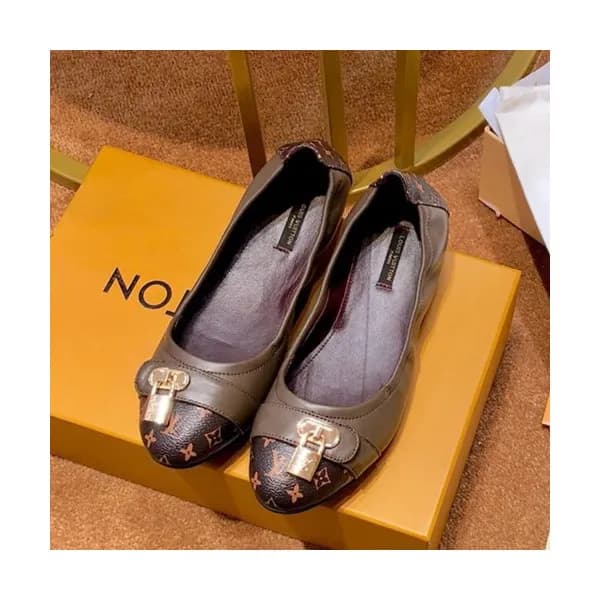 Louis Vuitton 2019 Ladies Ballet Flat Shoes - 루이비통… - 1