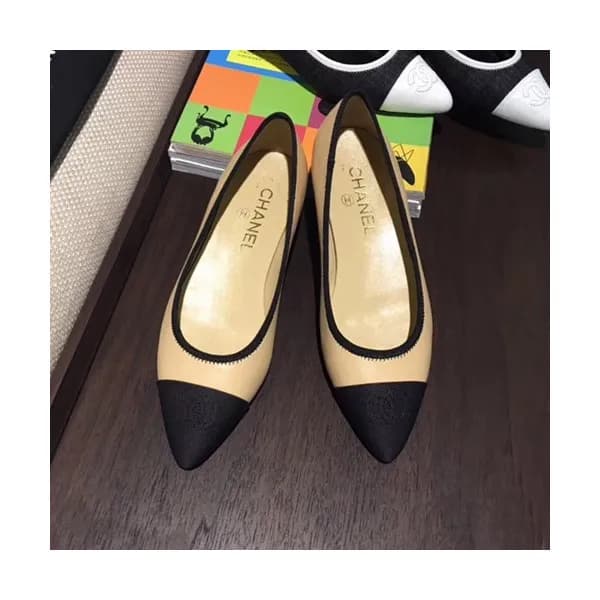 Chanel 2019 Ladies Leather Flat Shoes - 샤넬 2019 여성… - 1