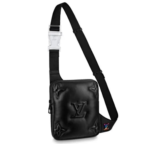 Louis Vuitton 2020 Leather Bumbag Hip Sack,18cm - … - 1