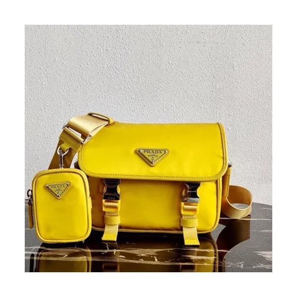 Prada 2020 Nylon Shoulder Bag,22cm - 프라다 2020 남여공용… - 1
