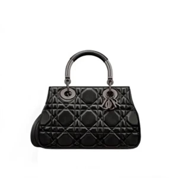 디올 여성 블랙 레이디백 - Dior Womens Black Lady-bag - di304… - 1