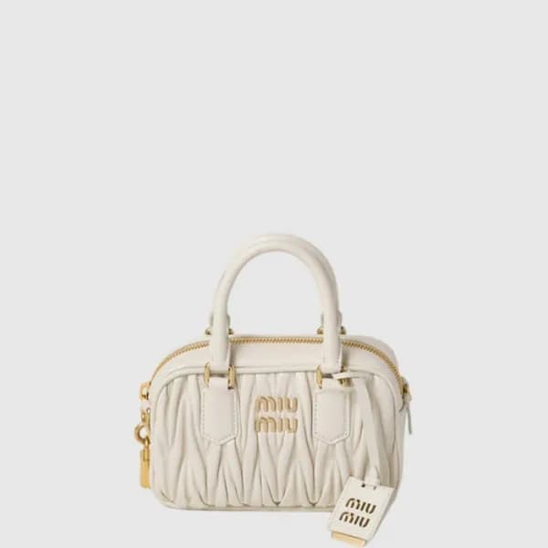 미우미우 여성 아르카디 마테라쎄 가죽 백 - Miumiu Womens Arkadi Mate… - 1