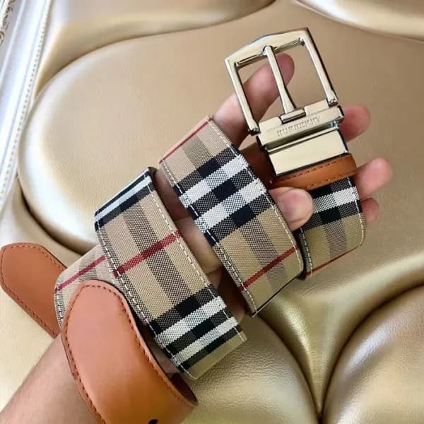 Burberry 2023 Mens London Classic Logo Buckle Busi… - 1