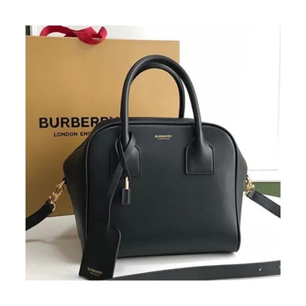 Burberry 2019 Leather Tote Shoulder Bag, 34cm - 버버… - 1
