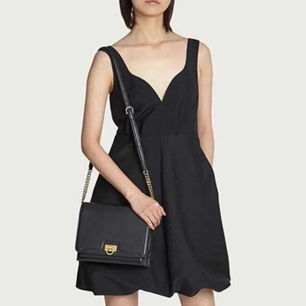 페라가모 여성 트리폴리오 플랩 숄더백 - Ferragamo Womens Trifolio F… - 1