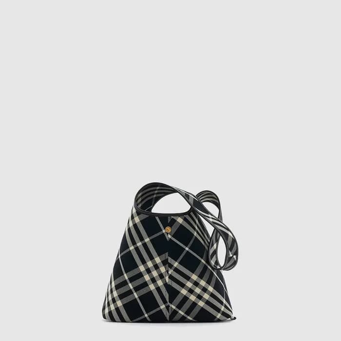 버버리 여성 스몰 체크 숄더 백 - Burberry Womens Small Check Sh… - 1