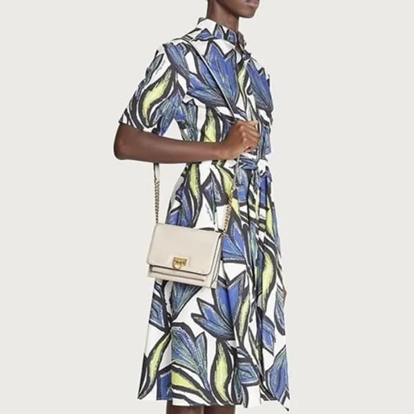 페라가모 여성 트리폴리오 플랩 숄더백 - Ferragamo Womens Trifolio F… - 1