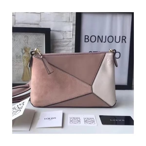 Loewe Puzzle Pochette Mini Shoulder Bag, 24CM - 로에… - 1