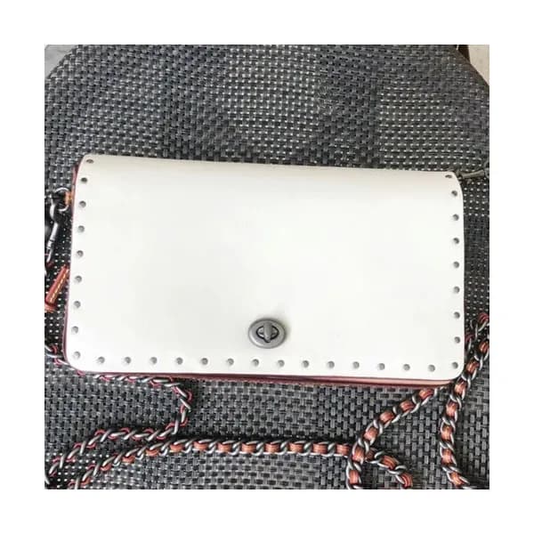 Coach Leather Dinky Chain Shoulder Bag,23cm - 코치 레… - 1