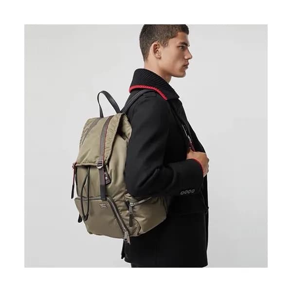 Burberry 2019 Nylon Back Pack , 42cm - 버버리 2019 나일… - 1