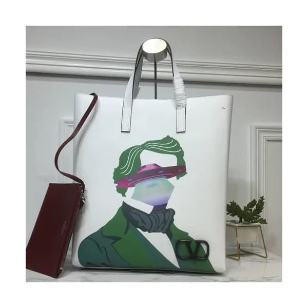 Valentino 2019 Garavani V-ring Leather Tote Shoppe… - 1