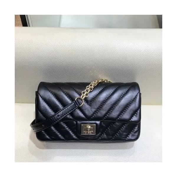 Chanel 2019 Women Leather Belt Bag ,17CM - 샤넬 2019… - 1