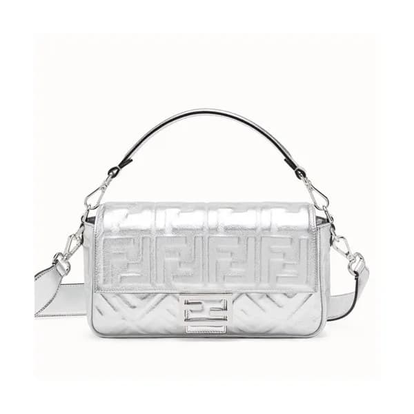 Fendi 2019 Baguette Tote Shoulder Bag, 26cm - 펜디 2… - 1