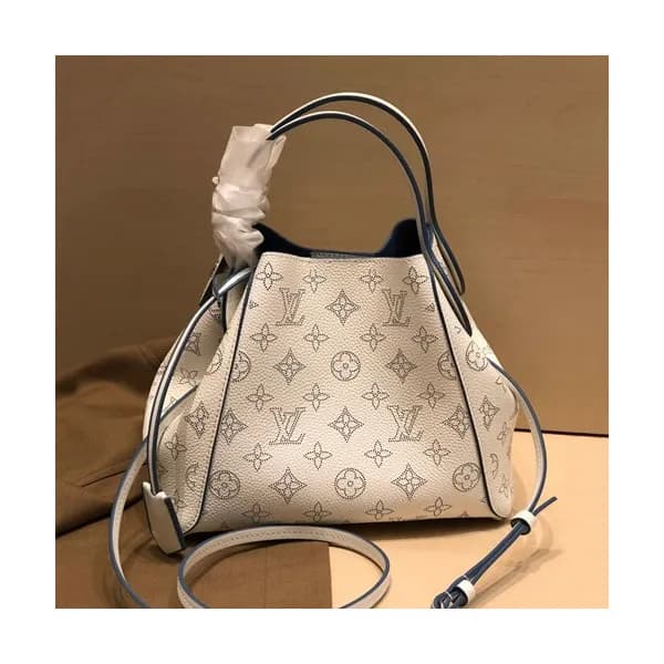 Louis Vuitton 2020 Women Tote Shoulder Bag,34cm - … - 1