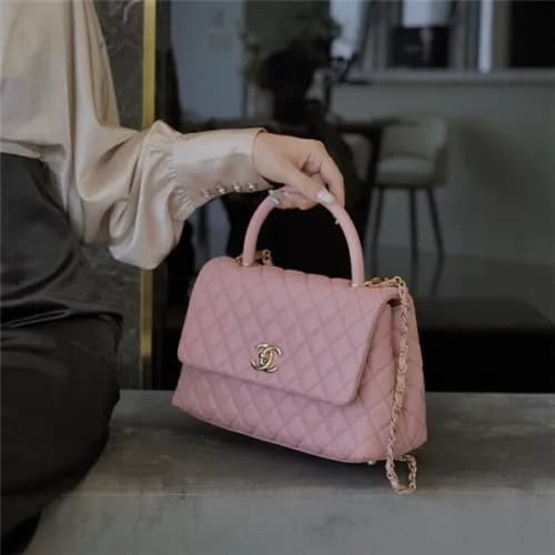 Chanel 2020 Women's Leather Coco Handle Tote C… - 1