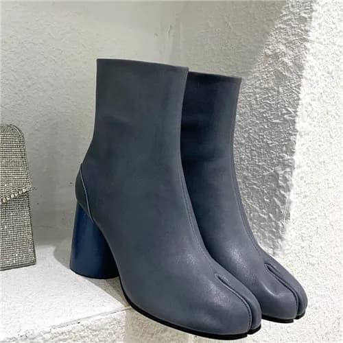 Maison Margiela 2021 Women's Leather Ankle Boo… - 1
