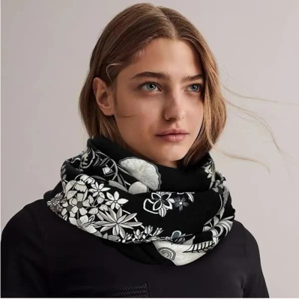 에르메스 여성 블랙 스카프 - Hermes Womens Black Scarf - he518… - 1
