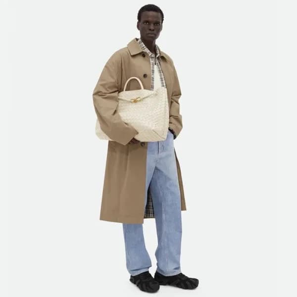 보테가베네타 남/녀 화이트 안디아모 백 - Bottega Veneta Unisex Andi… - 1