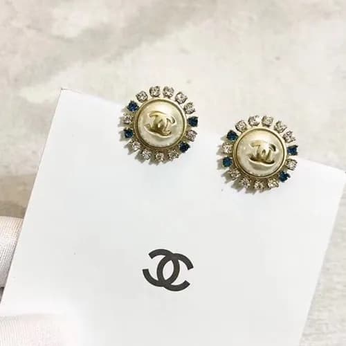 CHANEL Yellow Gold Earring - 샤넬 여성용 18k도금 옐로우 골… - 1