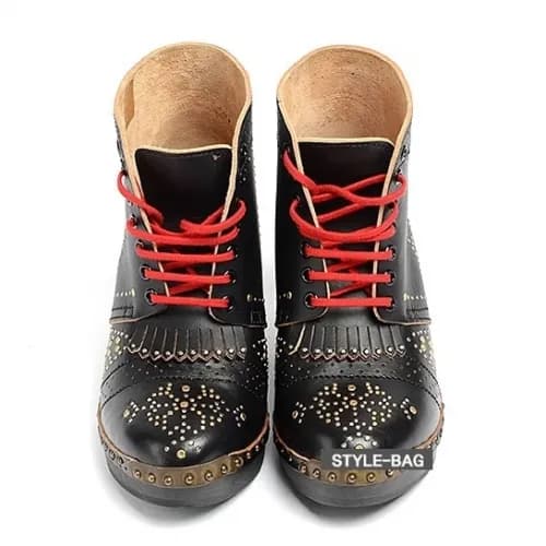 Burberry Ladies Stud Leather Ankle Boots - 버버리 여성… - 1