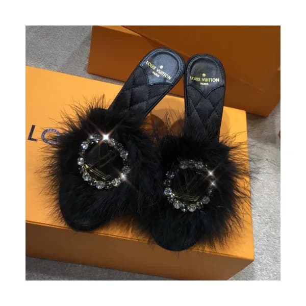 Louis Vuitton 2019 Womens Madeleine Strass Initial… - 1