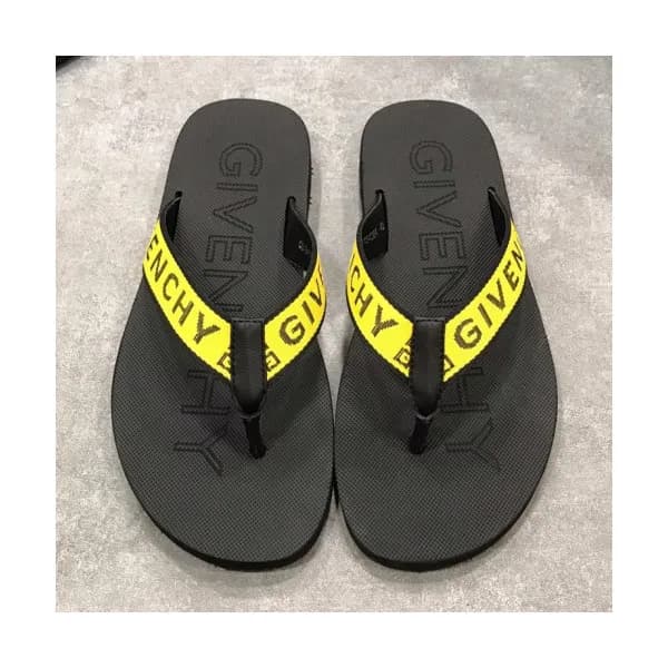 [여름추천템]Givenchy 2019 Mens Logo Flip-flap - 지방시 남성 … - 1