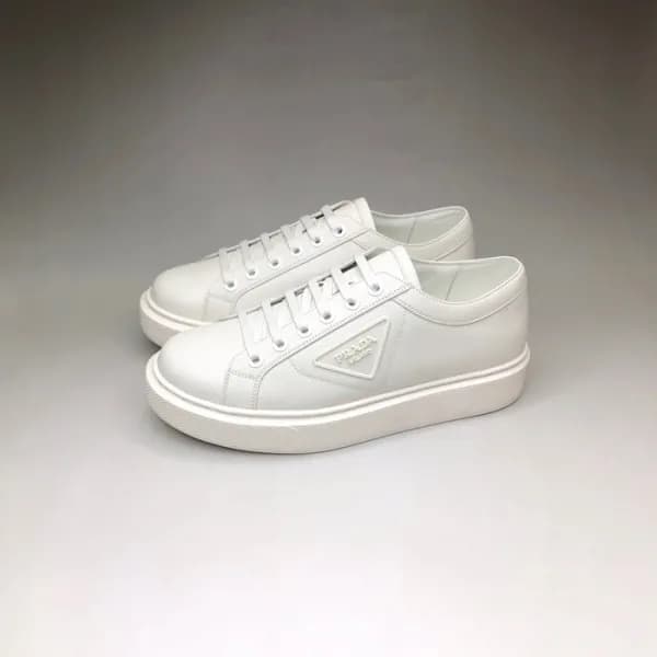프라다 남성 클래식 화이트 스니커즈 - Mens White Sneakers - pra027… - 1