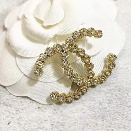 CHANEL Yellow Gold Brooch - 샤넬 여성용 18k도금 옐로우 골드… - 1