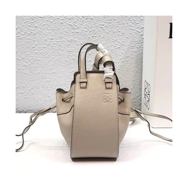 Loewe 2019 Hammock Mini Tote Shoulder Bag, 19.5CM … - 1