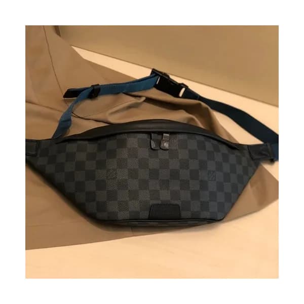 Louis Vuitton 2019 Bumbag Hip Sack,37cm - 루이비통 201… - 1