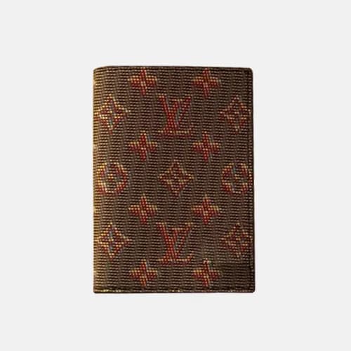 Louis Vuitton 2019 Leather Passport Case M64414 - … - 1