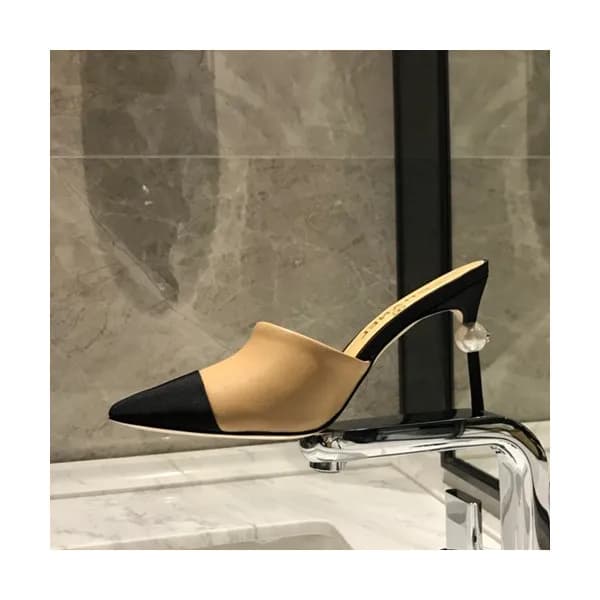 Chanel 2019 Ladies High Heel Slipper - 샤넬 2019 여성용… - 1