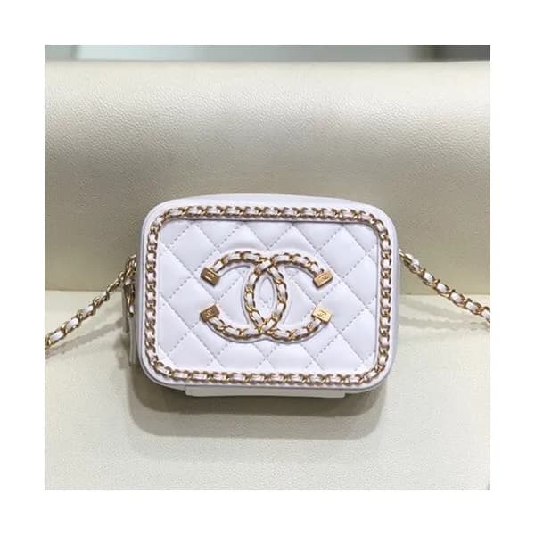 Chanel 2020 Leather Chain Shoulder Cross Bag,14.5C… - 1