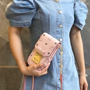 MCM 2020 Visetos Phone Shoulder Bag ,19cm - 엠씨엠 20…
