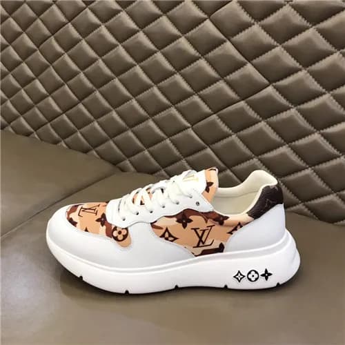 Louis Vuitton 2020 Men's Leather Sneakers - 루이… - 1