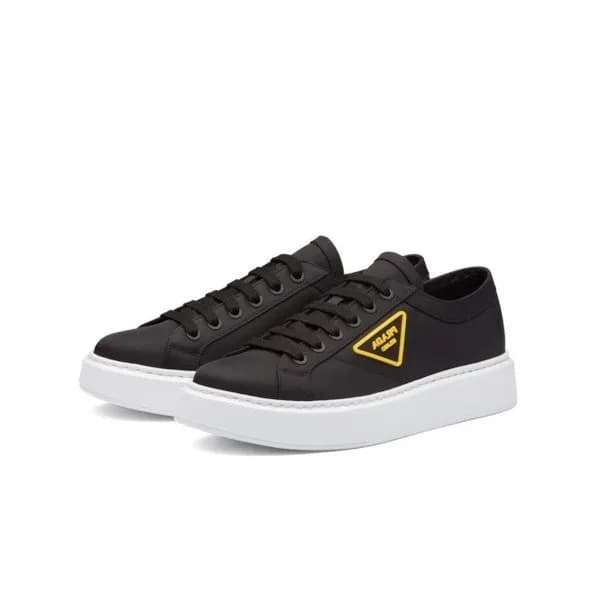 프라다 남성 클래식 블랙 스니커즈 - Mens Black Sneakers - pra0268… - 1