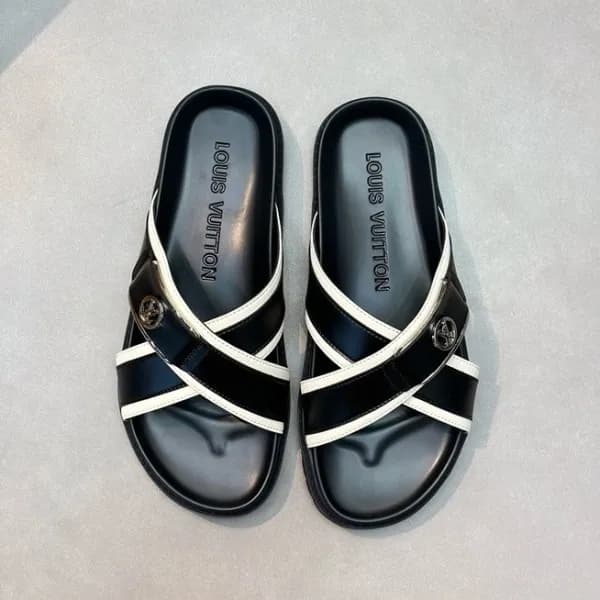 루이비통 남성 화이트탭 슬리퍼 - Louis vuitton Mens White Tap Sl… - 1