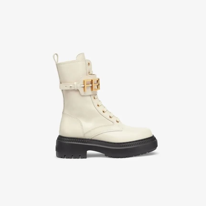 펜디 여성 그래피 가죽 바이커 부츠【매장-230만원대】 - Fendi Womens Whit… - 1