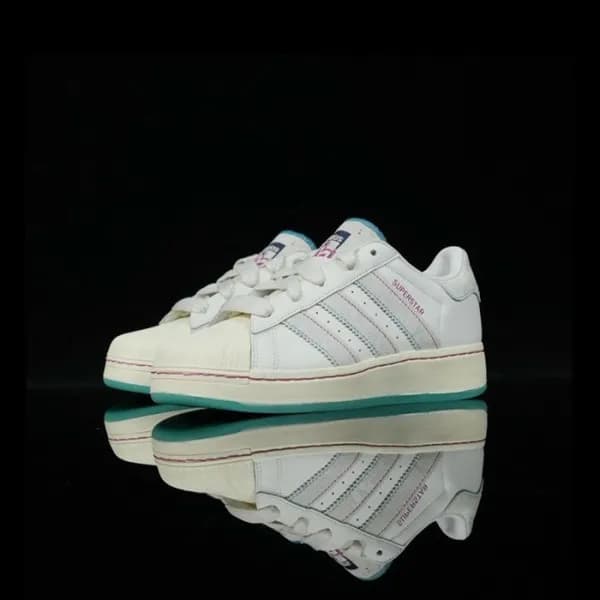 아디다스 x korn 남/녀 화이트 스니커즈 - Adidas x Korn Unisex Wh… - 1