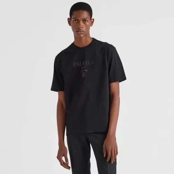 프라다 남성 라운드 반팔티 - Prada Mens Round Tshirt - prc7056… - 1