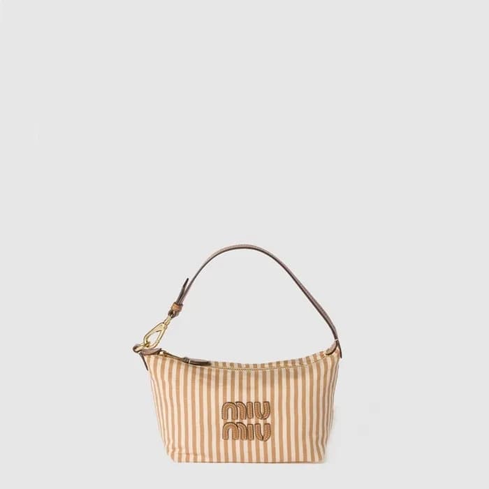 미우미우 여성 로고 장식 자카드 패브릭 파우치 - Miumiu Womens Logo-emb… - 1