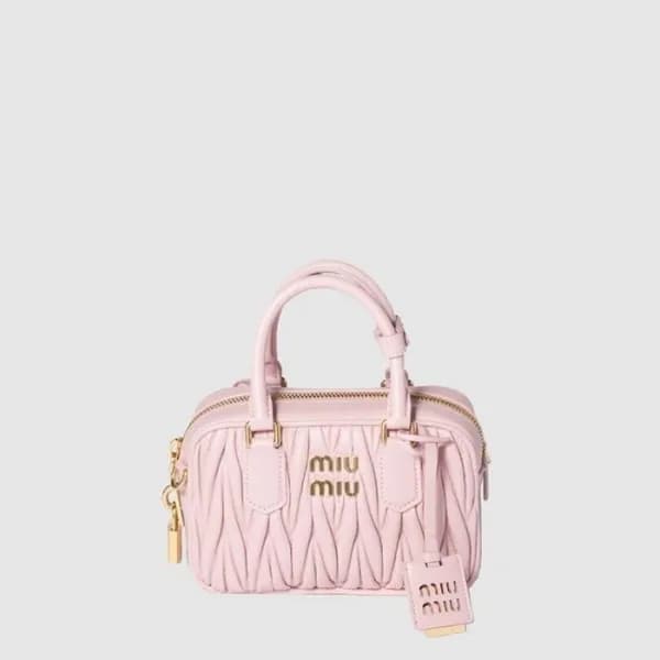 미우미우 여성 아르카디 마테라쎄 가죽 백 - Miumiu Womens Arcadi Mate… - 1
