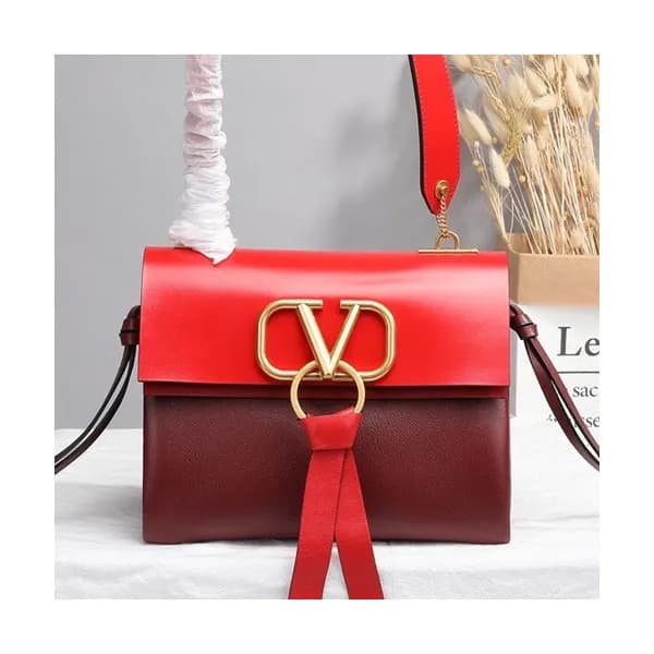 Valentino 2019 V-ring Leather Shoudler Bag,24CM - … - 1