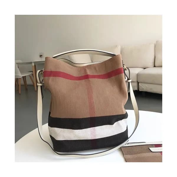 Burberry Ashby Bucket Tote Shoulder Bag,34CM - 버버리… - 1