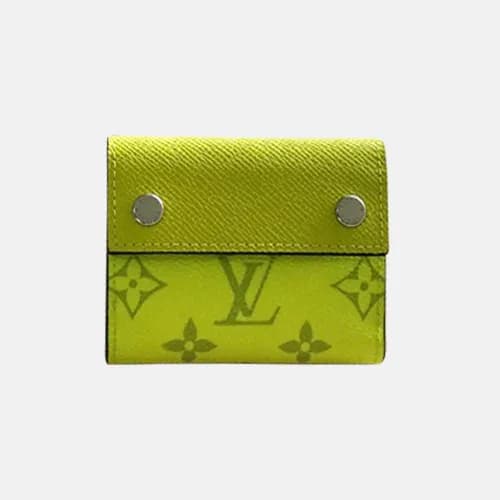 Louis Vuitton 2019 Discovery Compact Wallet M67621… - 1